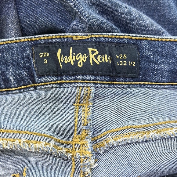 Indigo Rein Distressed Flare Jeans 3, 25 - Picture 6 of 7